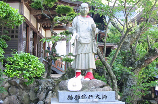 第88番大窪寺の弘法大師像